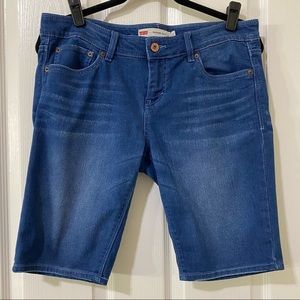 Levi's Bermuda Shorts Size 11 Juniors